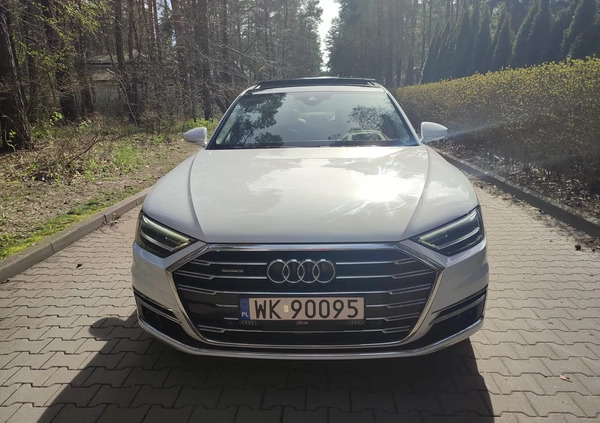 Audi A8 cena 210000 przebieg: 97000, rok produkcji 2019 z Warszawa małe 667